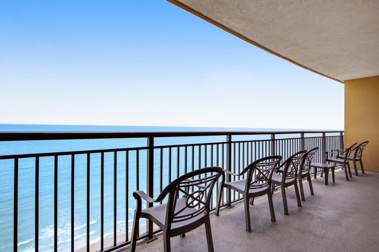 Two-Bedroom Suite Ocean Front